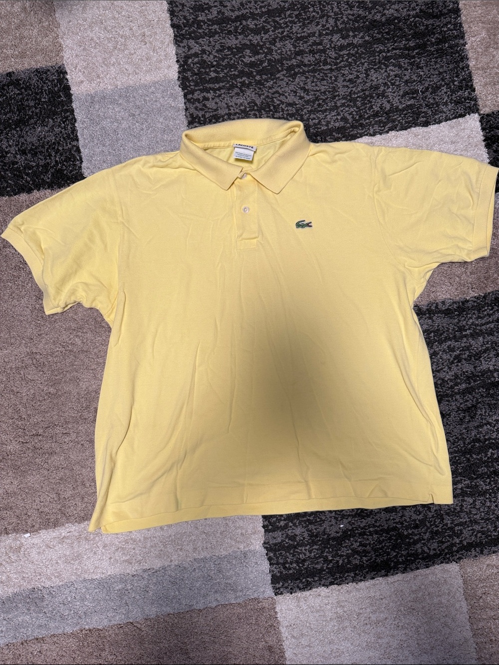 Men’s Lacoste polo shirt, pale yellow, size 7 or XXL (see size chart) GUC!